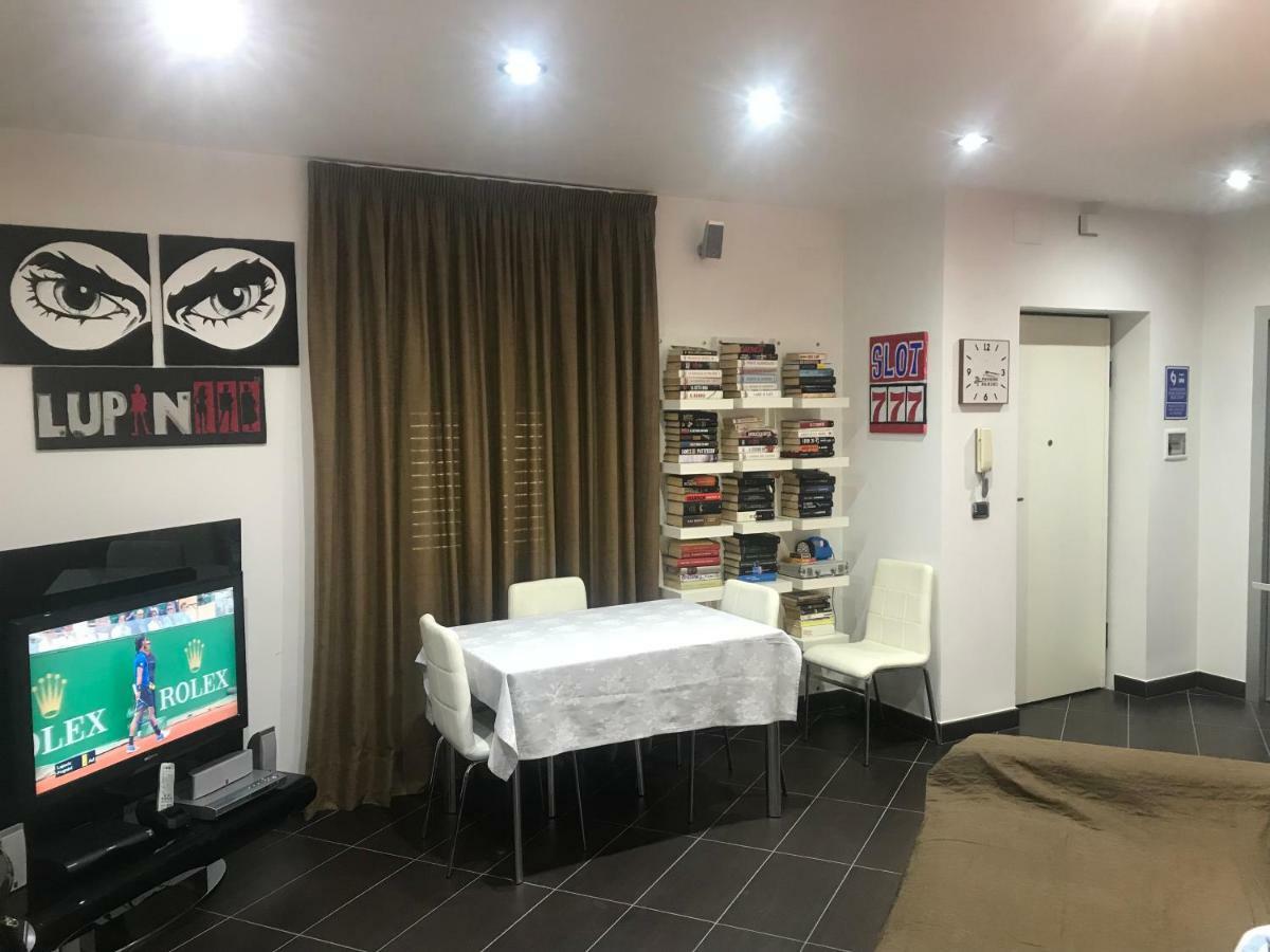 Impero 6 Apartment Скаури Екстериор снимка