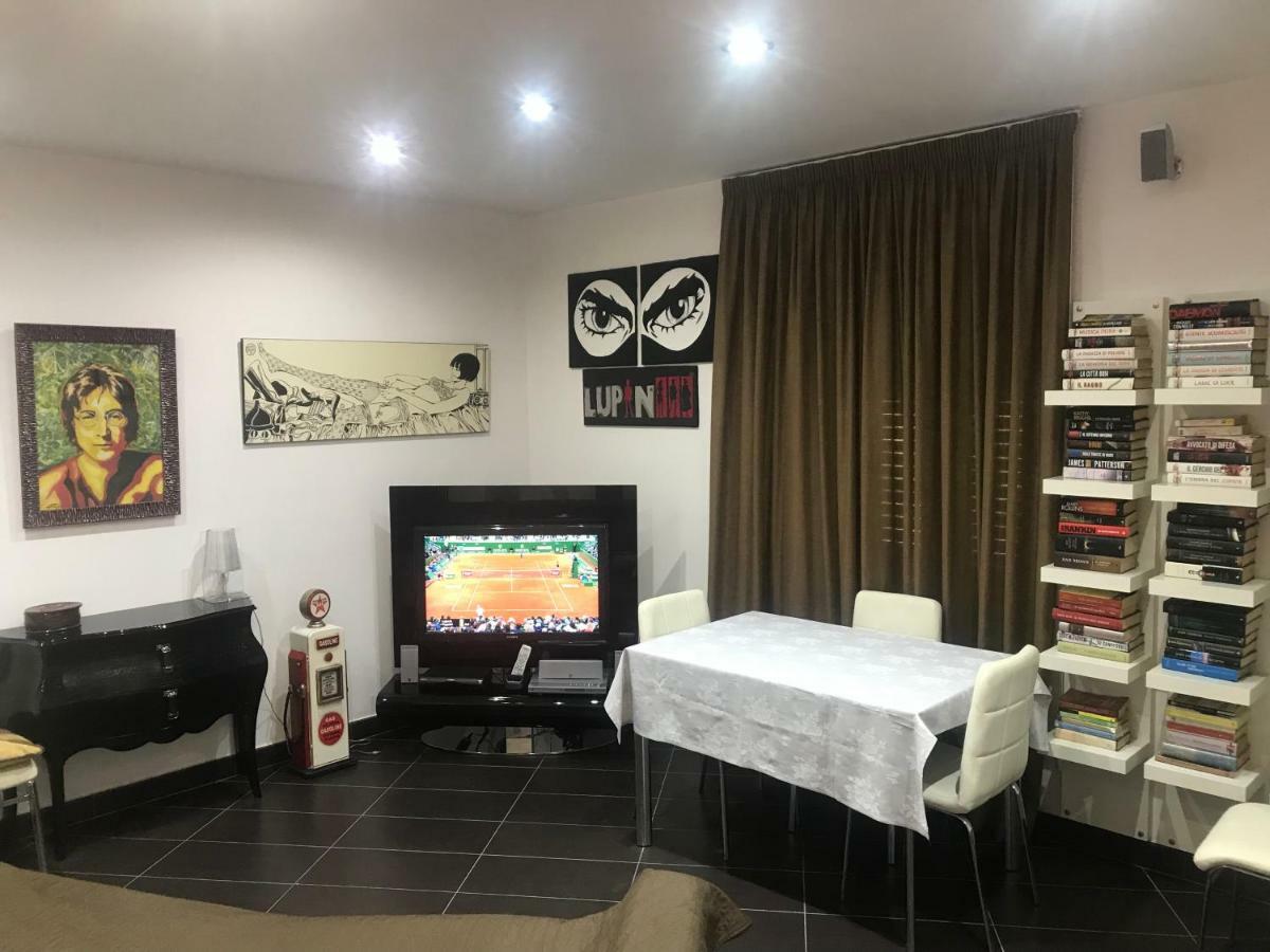 Impero 6 Apartment Скаури Екстериор снимка
